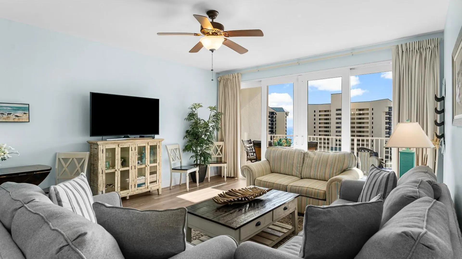 Laketown Wharf #624 Beautiful Gulf View By Nautical Properties Panama City Beach